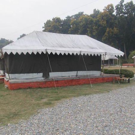 Derra Camp And Resort Jhajra Экстерьер фото